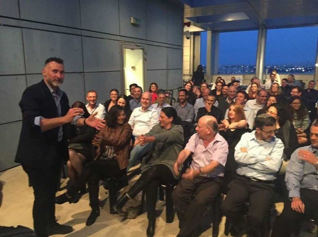 israel-buium-2022039_optimized_40_11zon_40_11zon